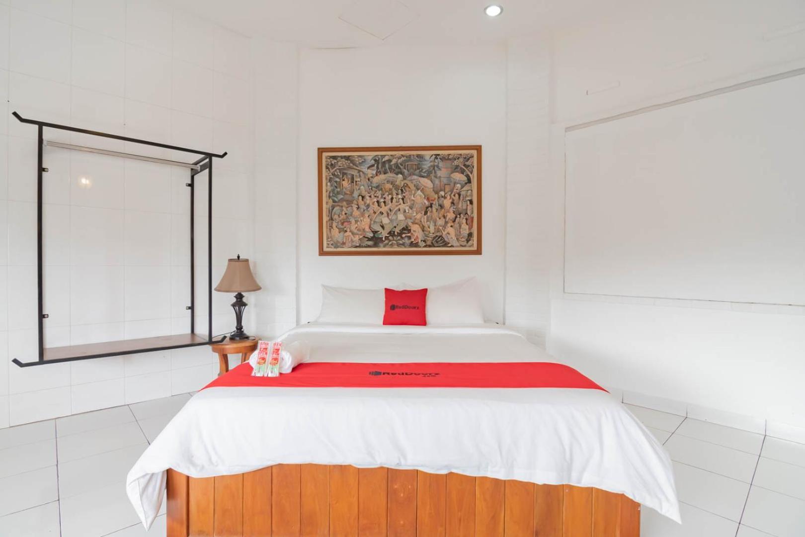 Reddoorz Plus Near Dago Pakar Bandung Kültér fotó